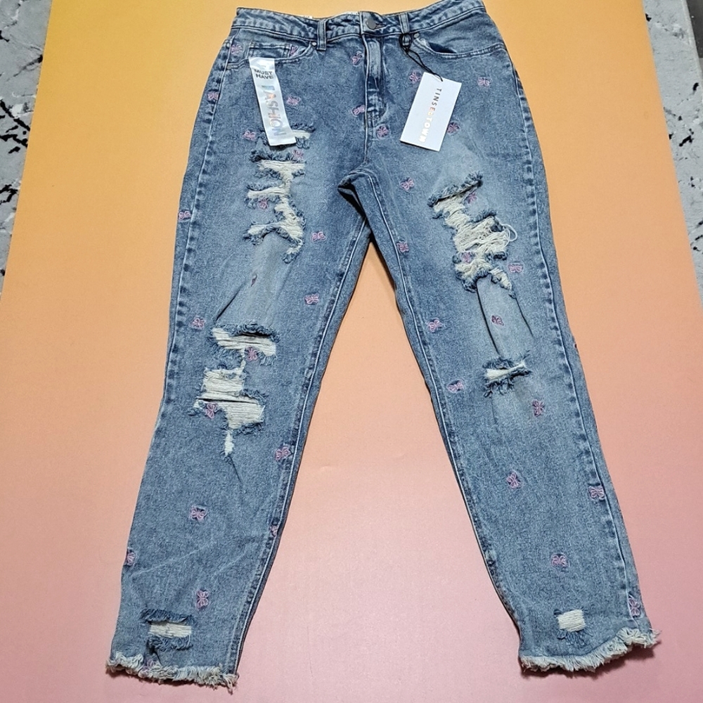 Tinseltown Hi-Rise Distressed Mom Jeans